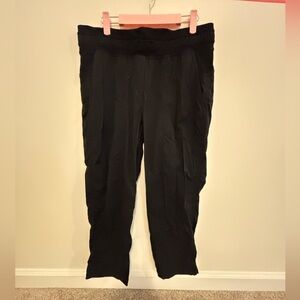 BLACK LULULEMON BAGGY PANTS